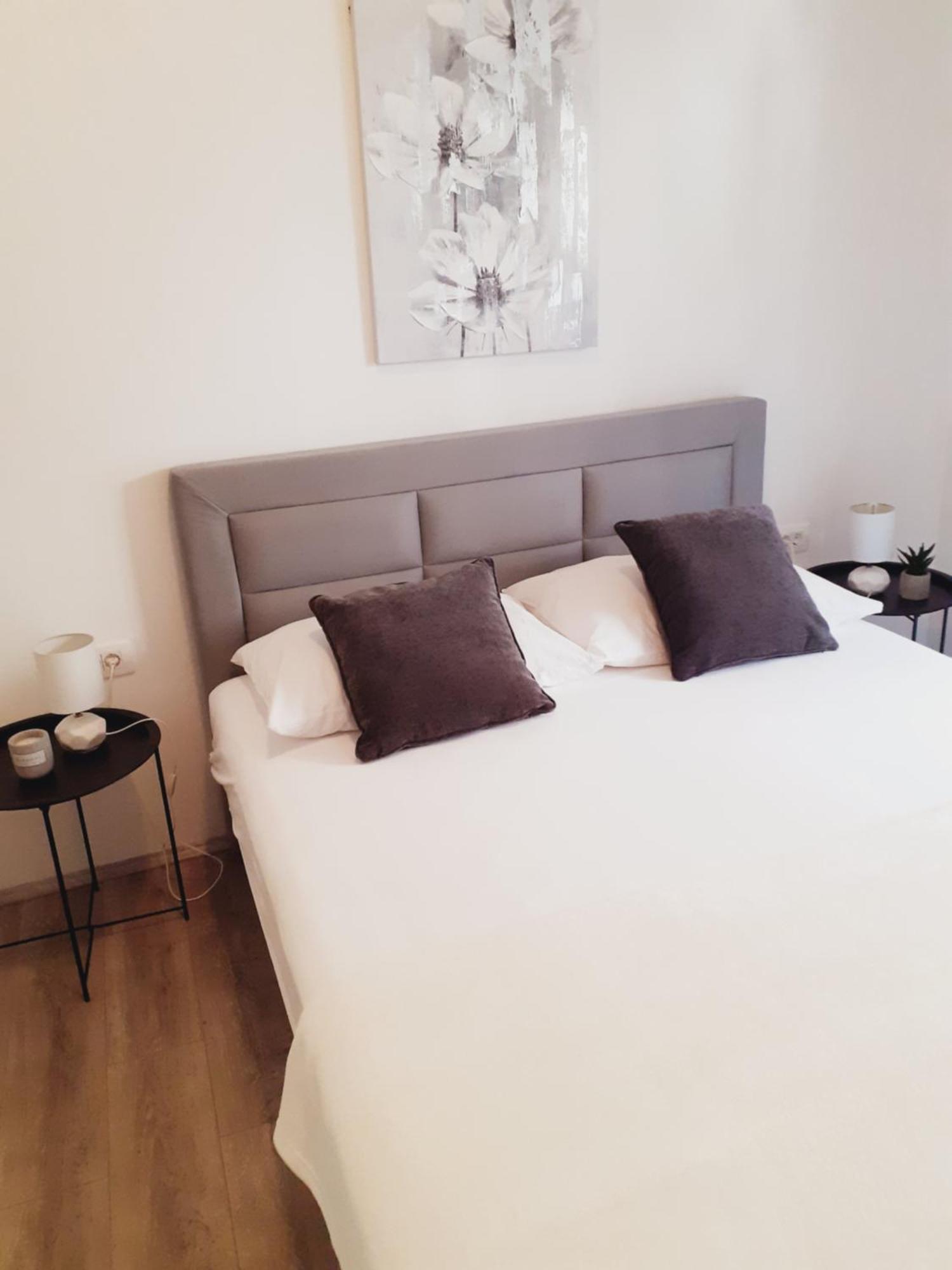 Tonka Apartments Gradac  Rum bild