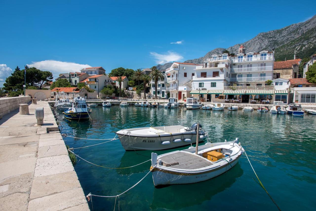 Tonka Apartments Gradac  Exteriör bild